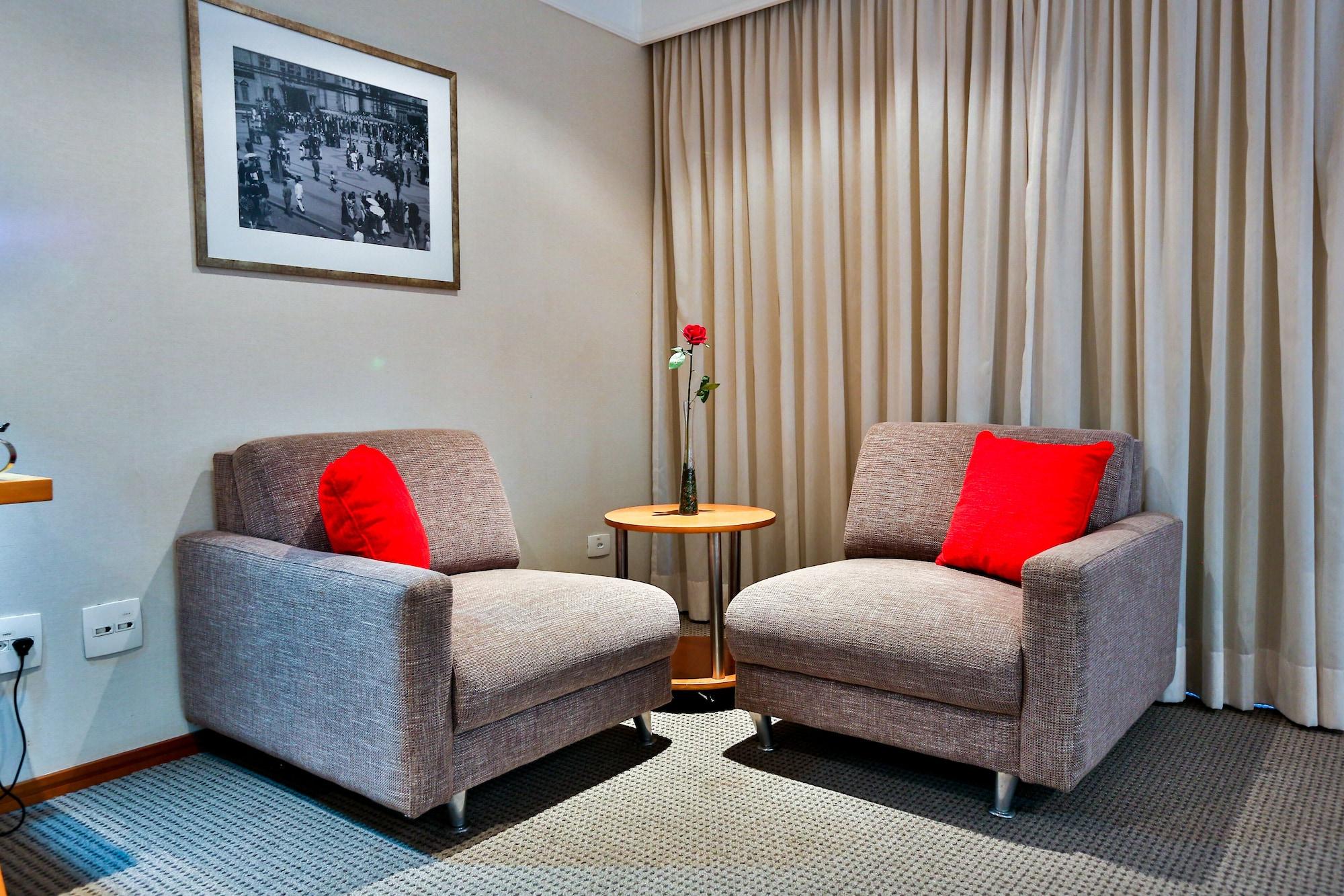 Transamerica Executive โซโรกาบา ภายนอก รูปภาพ