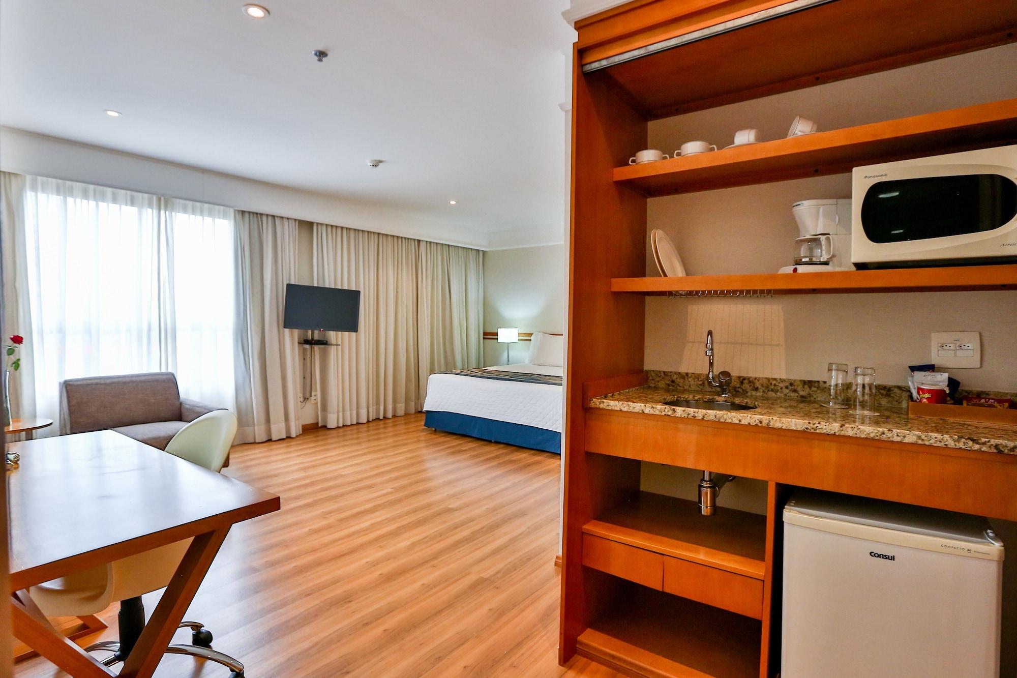 Transamerica Executive โซโรกาบา ภายนอก รูปภาพ